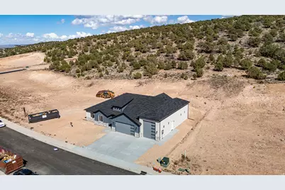 611 S Renze Adams St, Cedar City, UT 84721 - Photo 50
