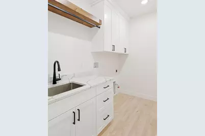 611 S Renze Adams St, Cedar City, UT 84721 - Photo 20