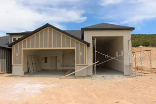 611 S Renze Adams St, Cedar City, UT 84721 - Photo 2