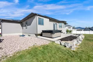 9853 N Elkhorn Rd, Eagle Mountain, UT 84005 - Photo 46