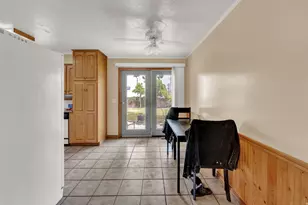 927 E 5650 S, Murray, UT 84121 - Photo 6