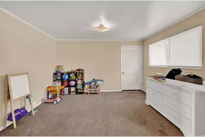 927 E 5650 S, Murray, UT 84121 - Photo 14
