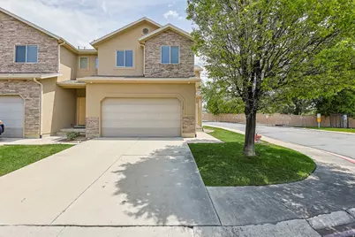 1944 N Hollow Ct, Lehi, UT 84043 - Photo 1