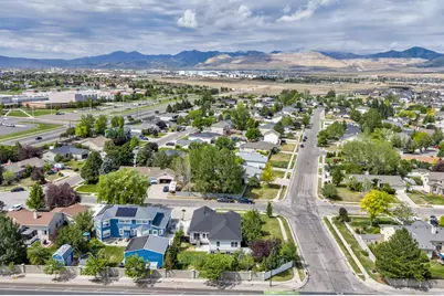 8453 S Windmill Dr, West Jordan, UT 84081 - Photo 40