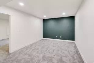 8453 S Windmill Dr, West Jordan, UT 84081 - Photo 22
