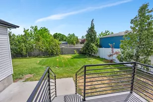 8453 S Windmill Dr, West Jordan, UT 84081 - Photo 34