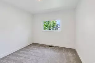 8453 S Windmill Dr, West Jordan, UT 84081 - Photo 18