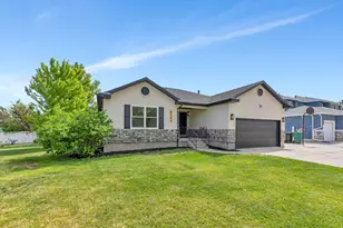 8453 S Windmill Dr, West Jordan, UT 84081 - Photo 32