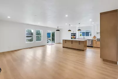 8453 S Windmill Dr, West Jordan, UT 84081 - Photo 4