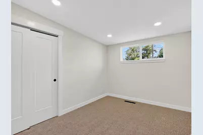 661 E 1050 N, Ogden, UT 84404 - Photo 18
