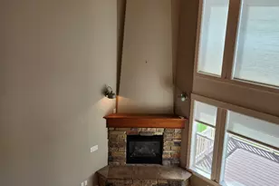 1075 Grandview Dr, Providence, UT 84332 - Photo 12