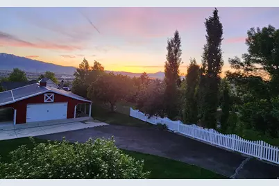 1075 Grandview Dr, Providence, UT 84332 - Photo 6