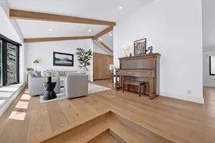 3315 E Nutmeg St, Cottonwood Heights, UT 84121 - Photo 4