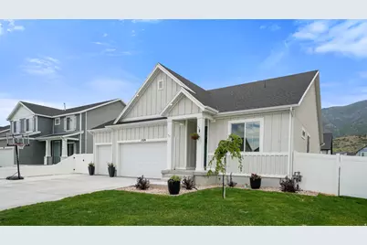 1329 S Sagehill Dr, Santaquin, UT 84655 - Photo 2