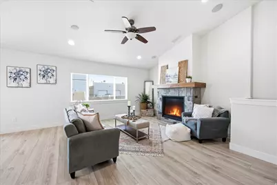 768 W Star Spangled Dr S, Bluffdale, UT 84065 - Photo 6