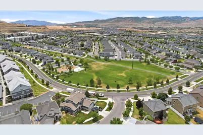 768 W Star Spangled Dr S, Bluffdale, UT 84065 - Photo 40
