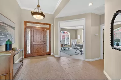 1623 E High Oaks Ln S, Draper, UT 84020 - Photo 2