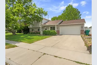 332 S 1575 W, Lehi, UT 84043 - Photo 2