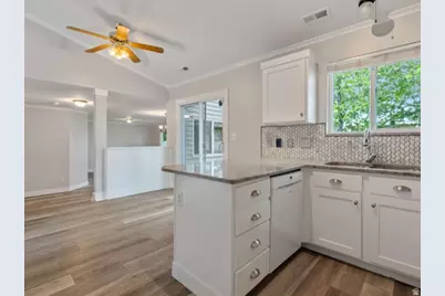 332 S 1575 W, Lehi, UT 84043 - Photo 6