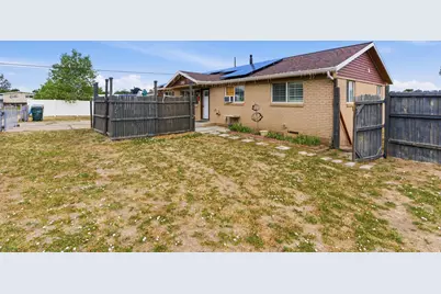 245 E 600 N, Tooele, UT 84074 - Photo 38