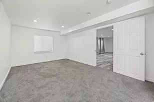 5525 N Hampton Way E, Stansbury Park, UT 84074 - Photo 26