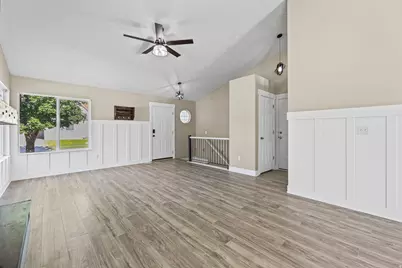 5525 N Hampton Way E, Stansbury Park, UT 84074 - Photo 4