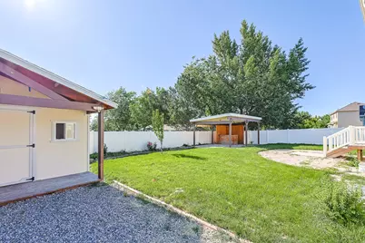 5525 N Hampton Way E, Stansbury Park, UT 84074 - Photo 32