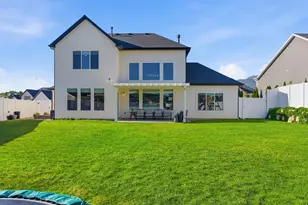 1364 E Beechwood Dr, Layton, UT 84040 - Photo 36