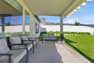 1364 E Beechwood Dr, Layton, UT 84040 - Photo 32