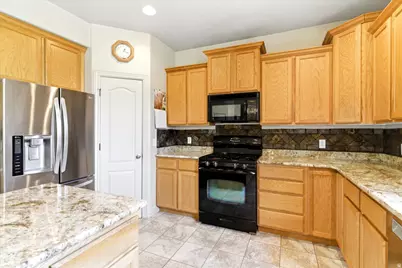 817 W 425 N, Springville, UT 84663 - Photo 22