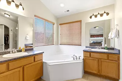 817 W 425 N, Springville, UT 84663 - Photo 12