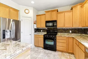 817 W 425 N, Springville, UT 84663 - Photo 28