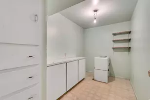 4245 S 1650 E, Salt Lake City, UT 84124 - Photo 32