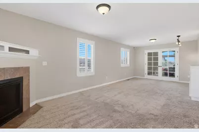 5058 W 5300 S, Hooper, UT 84315 - Photo 6