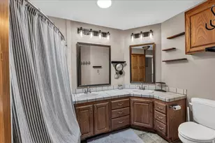545 S Valley View Dr Dr, Saint George, UT 84770 - Photo 14