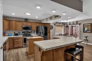 545 S Valley View Dr Dr, Saint George, UT 84770 - Photo 12