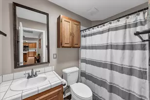 545 S Valley View Dr Dr, Saint George, UT 84770 - Photo 22