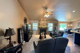 2801 N 2575 W, Farr West, UT 84404 - Photo 6