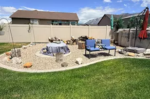 2801 N 2575 W, Farr West, UT 84404 - Photo 42