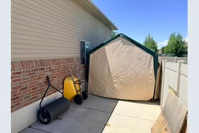 2801 N 2575 W, Farr West, UT 84404 - Photo 52