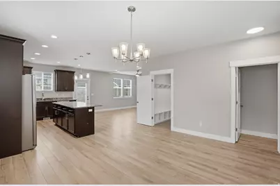 559 E Rundel Way, Draper, UT 84020 - Photo 6