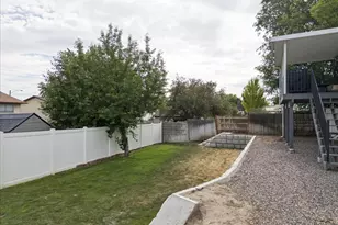 356 E 1325 N, Layton, UT 84041 - Photo 32