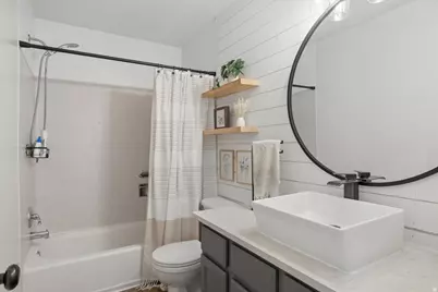 356 E 1325 N, Layton, UT 84041 - Photo 14