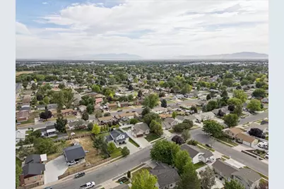 356 E 1325 N, Layton, UT 84041 - Photo 36