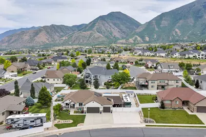 1049 S 300 E, Salem, UT 84653 - Photo 2