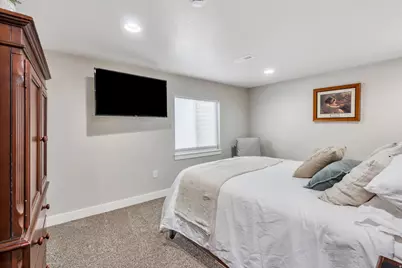 1049 S 300 E, Salem, UT 84653 - Photo 40