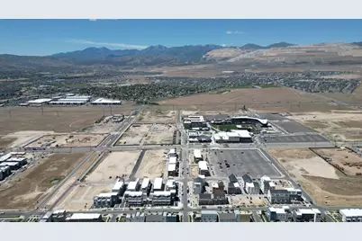 5400 W Center Field Dr S #103, South Jordan, UT 84009 - Photo 8