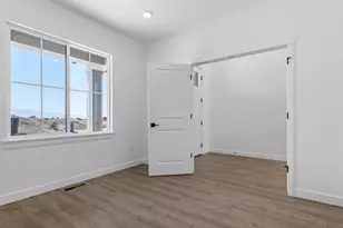 1066 E Ira Hodges Scenic Parkway, Eagle Mountain, UT 84005 - Photo 14