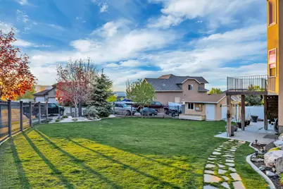 618 S 1350 E, Tooele, UT 84074 - Photo 38