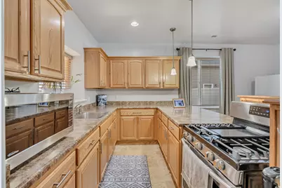 618 S 1350 E, Tooele, UT 84074 - Photo 26